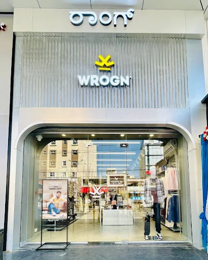 Wrogn – Ammeer Mohalla, Hassan